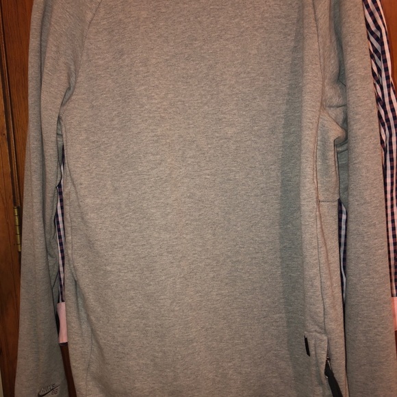 Nike SB pullover sweater - Picture 2 of 2